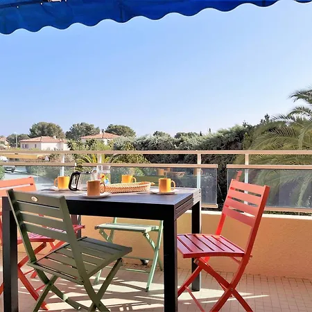 T2 Avec Terrasse, Clim Et Garage A Bormes-les-mimosas, 2 Piscines, Proche Et Calme - Fr-1-251-542 *