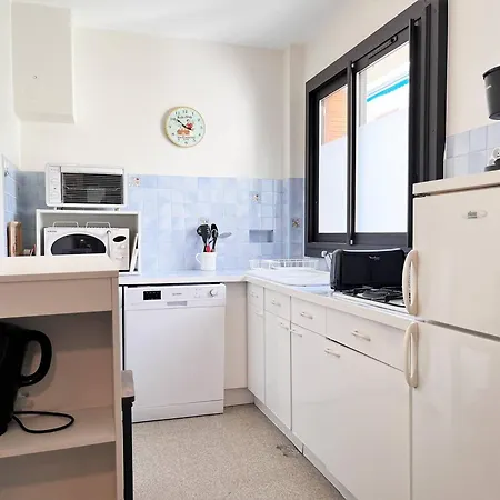 T2 Avec Terrasse, Clim Et Garage A Bormes-les-mimosas, 2 Piscines, Proche Et Calme - Fr-1-251-542 בורם-לה-מימוזה