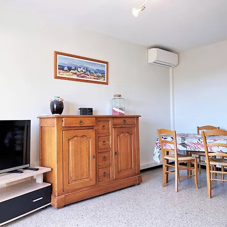 T2 Avec Terrasse, Clim Et Garage A Bormes-les-mimosas, 2 Piscines, Proche Et Calme - Fr-1-251-542 דירה *